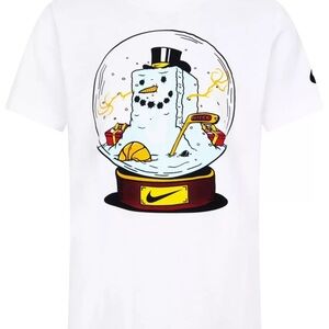 Nike Snowman Graphic T-Shirt